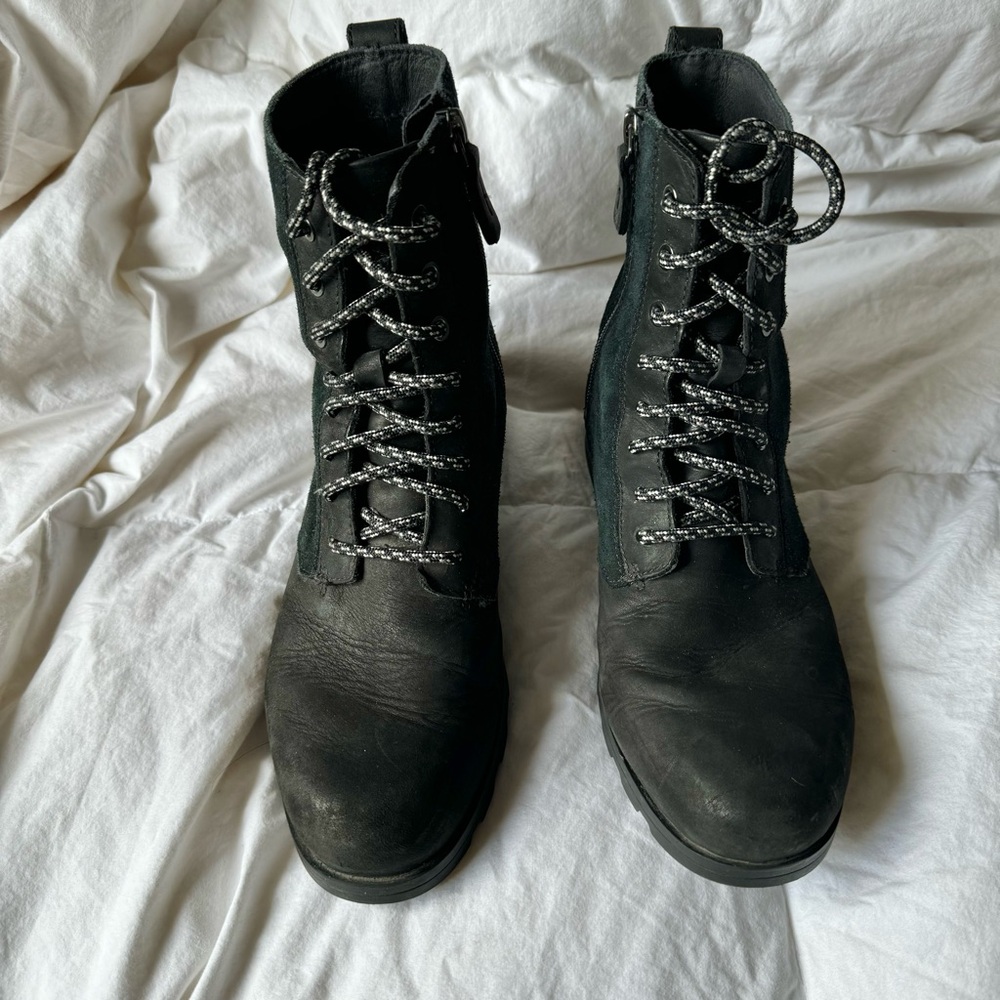 Sorel Black Leather/Suede ‘Emelie’ Boots Size 8